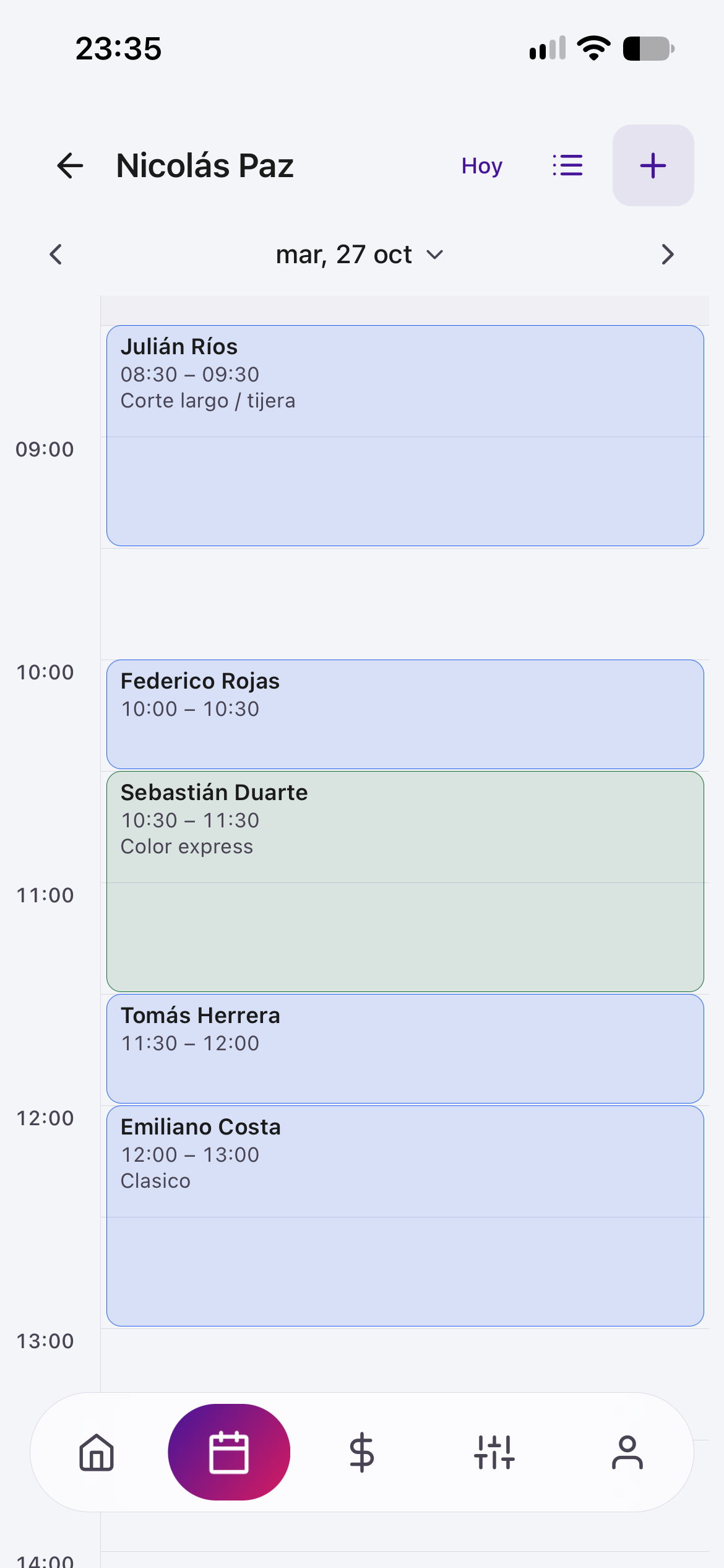 ZTAR mobile calendar for a professional, with timed appointments and gaps in the working day.